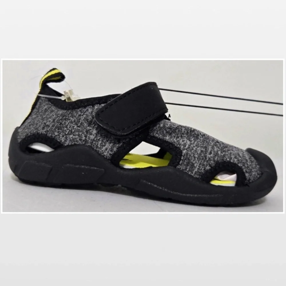 New Wave Zone Shoes Boys Size 7 Toddlers Kids Grey Yellow Fisherman NWT